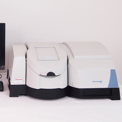 Thermo Evolution 600 UV-Vis Spectrophotometer
