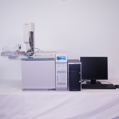 Agilent 6890N Gas Chromatograph with Liquid Autosampler & Chemstation Software
